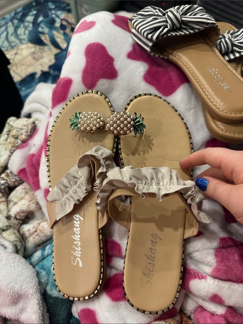 Beige Pineapple-Embellished Women's Sandals